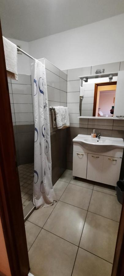 Bastya Apartmanhaz Sárvár Extérieur photo